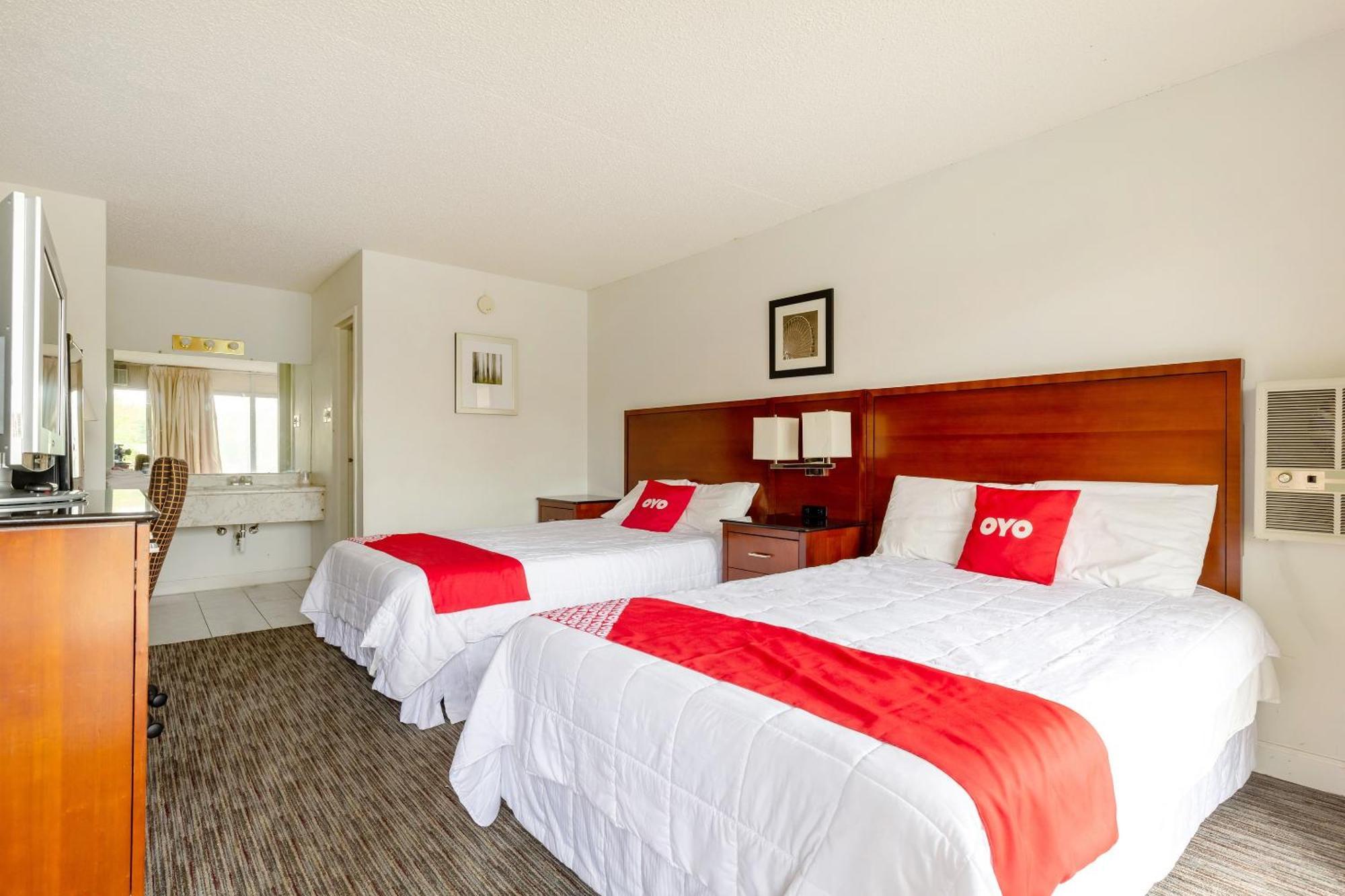 Oyo At Chicago International Airport, Il Hotel 2*
